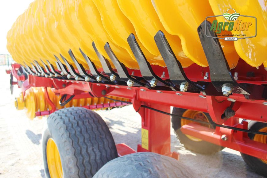 Культиватор дисковий Vaderstad Carrier 820 (679) - 8,2 метрів