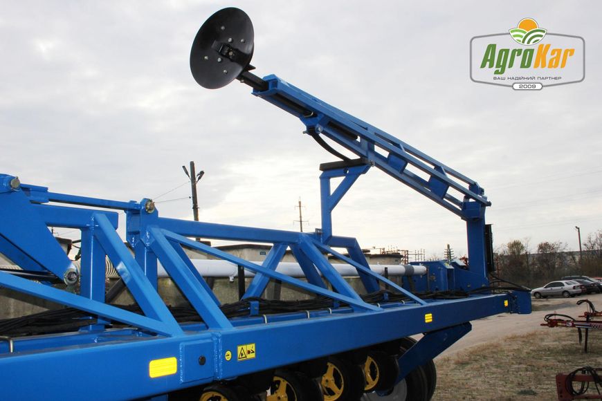 Просапна сівалка KINZE 2300 (492) - 16 рядів