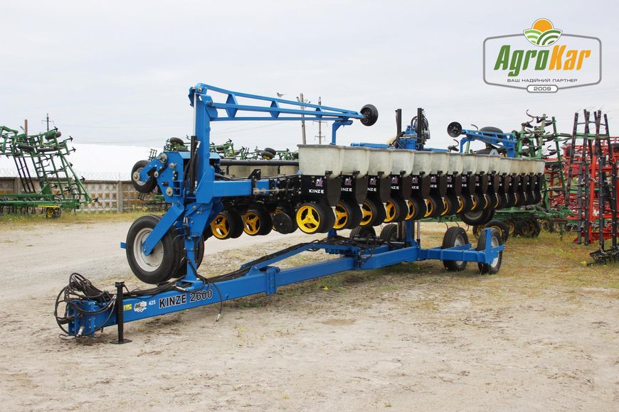 Просапна сівалка KINZE 2600 (425) - 31 ряд