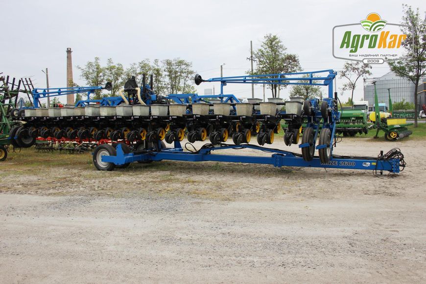 Просапна сівалка KINZE 2600 (425) - 31 ряд