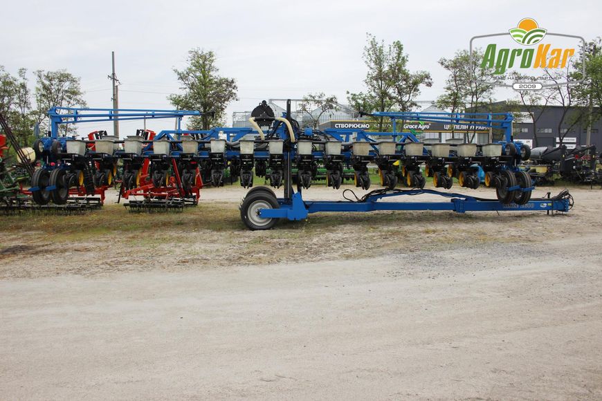 Просапна сівалка KINZE 2600 (425) - 31 ряд