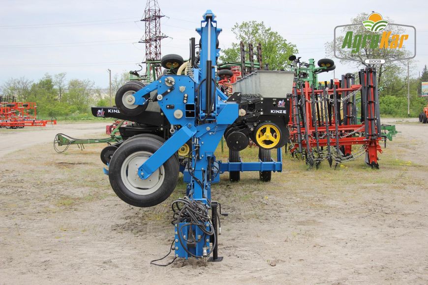 Пропашная сеялка KINZE 2600 (425) - 31 ряд 425 фото