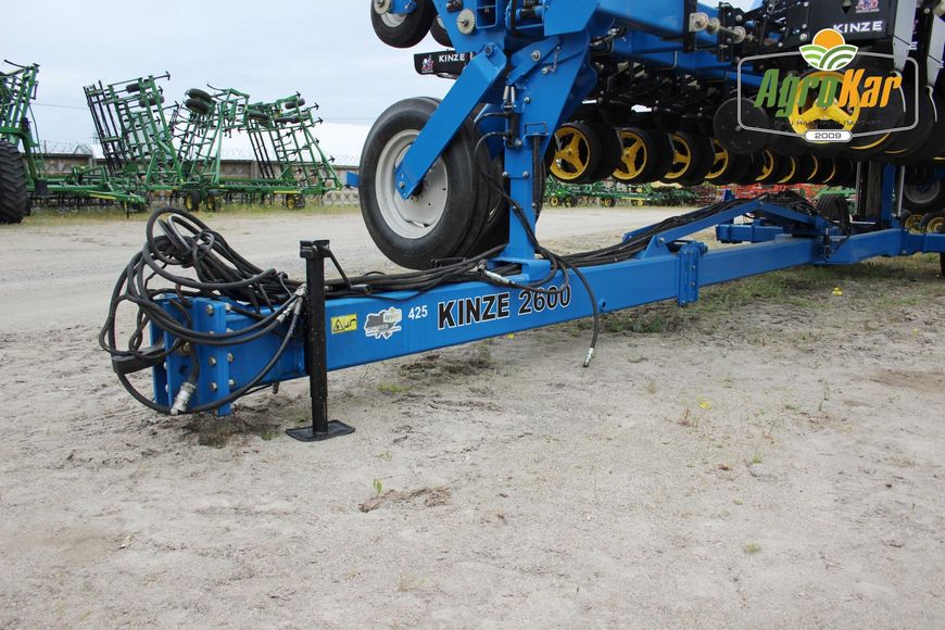 Просапна сівалка KINZE 2600 (425) - 31 ряд