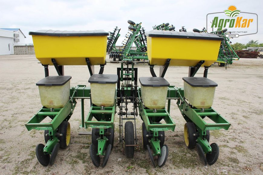 Просапна сівалка john deere 7000 (FP) - 4 ряд.