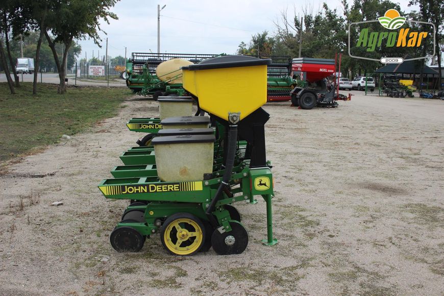 Просапна сівалка john deere 7000 (FP) - 4 ряд.