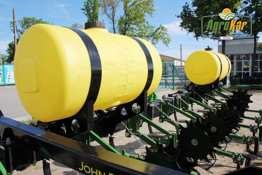 Просапний культиватор John Deere 825 (536) - 8 рядів