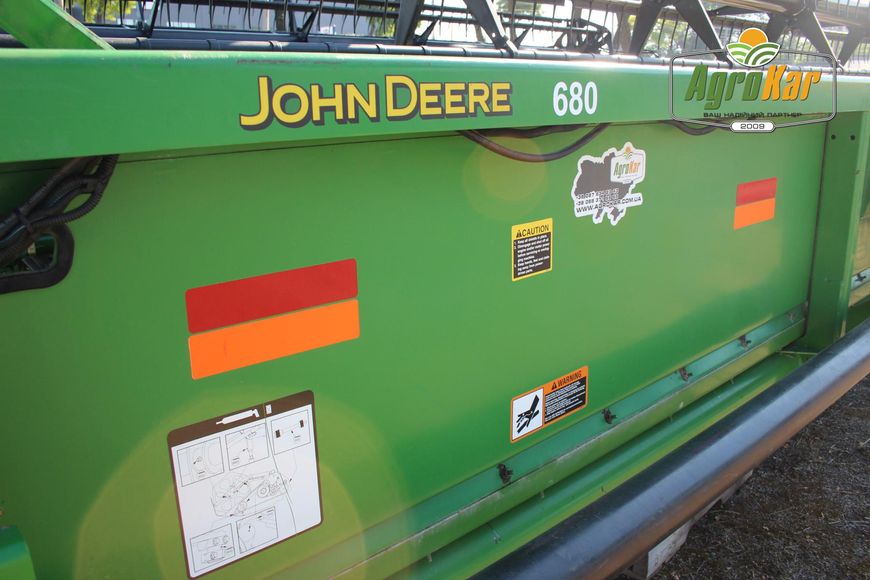 Жатка зерновая John Deere 630 (680) - 9 метров 680 фото