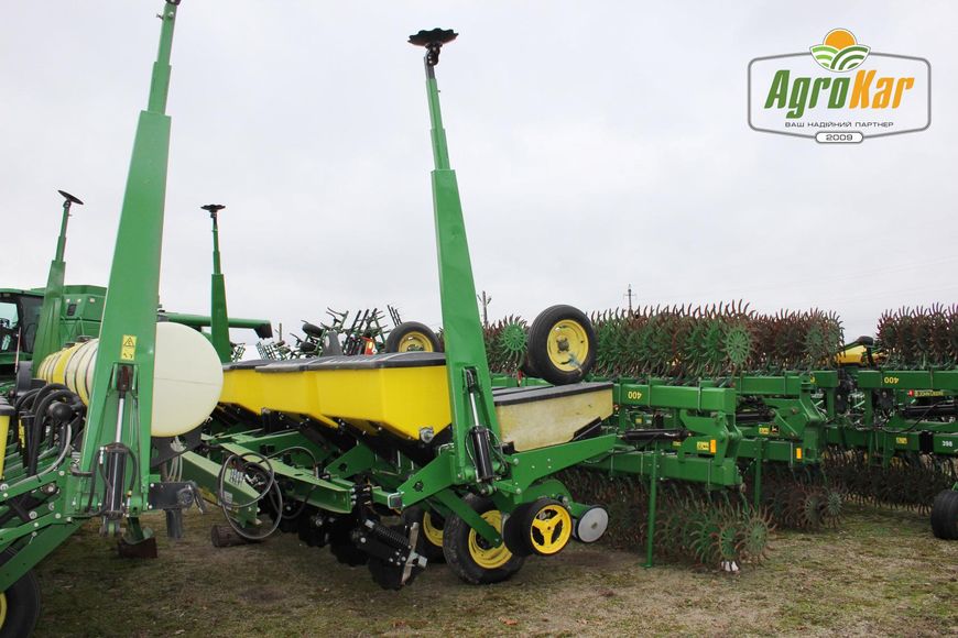 Просапна сівалка John Deere 7200 (570) - 8 рядів