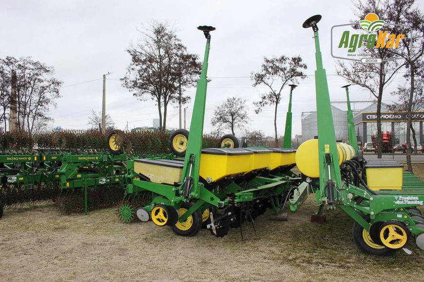 Пропашная сеялка John Deere 7200 (570) - 8 рядов 570 фото