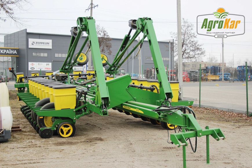 Просапна сівалка John Deere 1770 (490) - 24 рядів