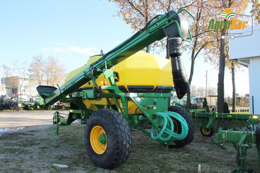 Пневмобункер John Deere 1910 (612) - 250 бушелів 612 фото