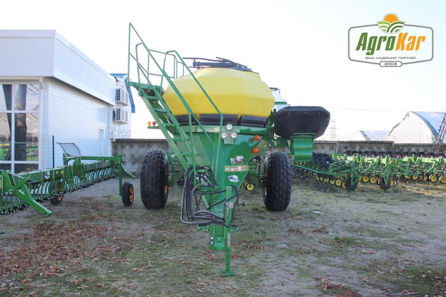 Пневмобункер John Deere 1910 (612) - 250 бушелів 612 фото