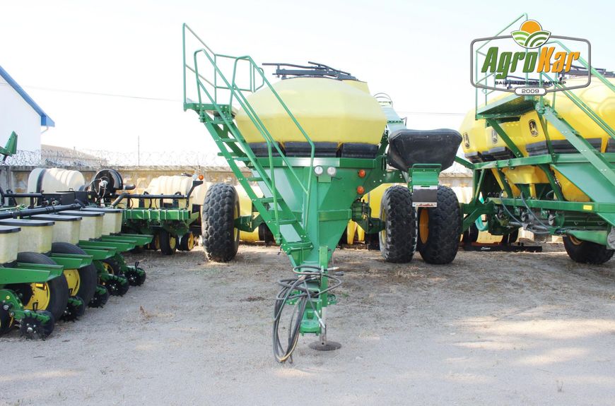 Пневмобункер John Deere 1910 (613) - 250 бушелів 613 фото