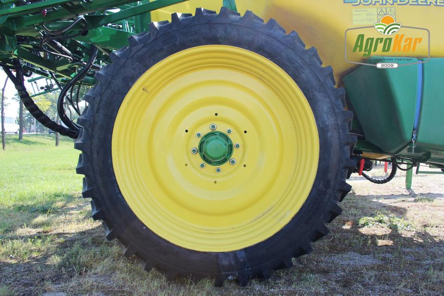 Обприскувач John Deere 740 (615) - 28 метрів