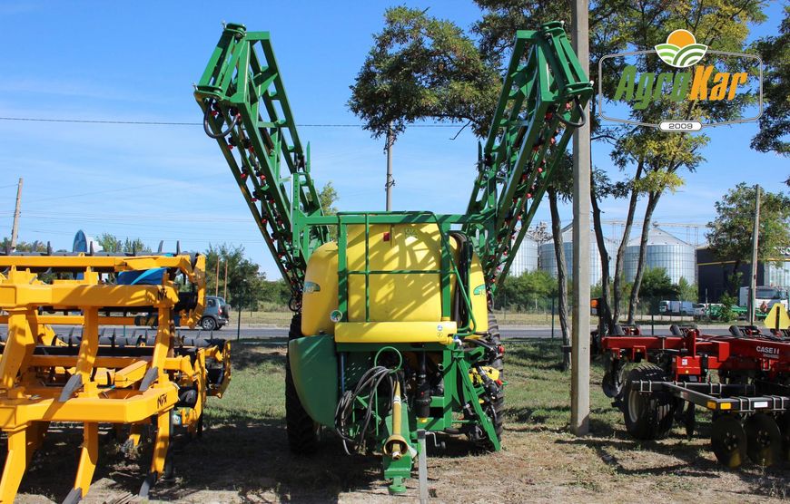 Опрыскиватель John Deere 740 (616) - 28 метров 616 фото