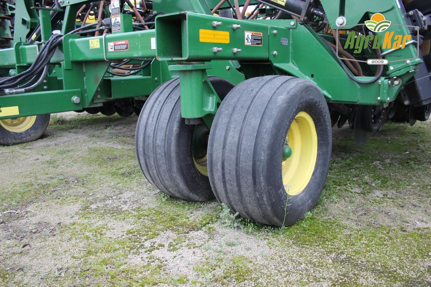 Посівний комплекс John Deere 1890+1910 - 14 метрів 18901910-140 фото