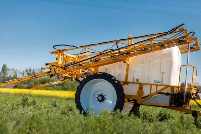 Обприскувачі