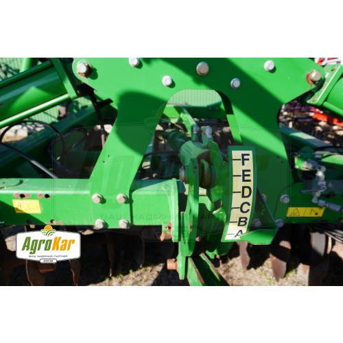 Дисковая борона John Deere 2623 9-метров - фото 11
