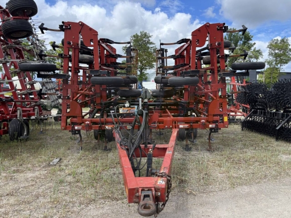 Культиватор Case IH Tiger-Mate 2 - 12 метрів - фото 1